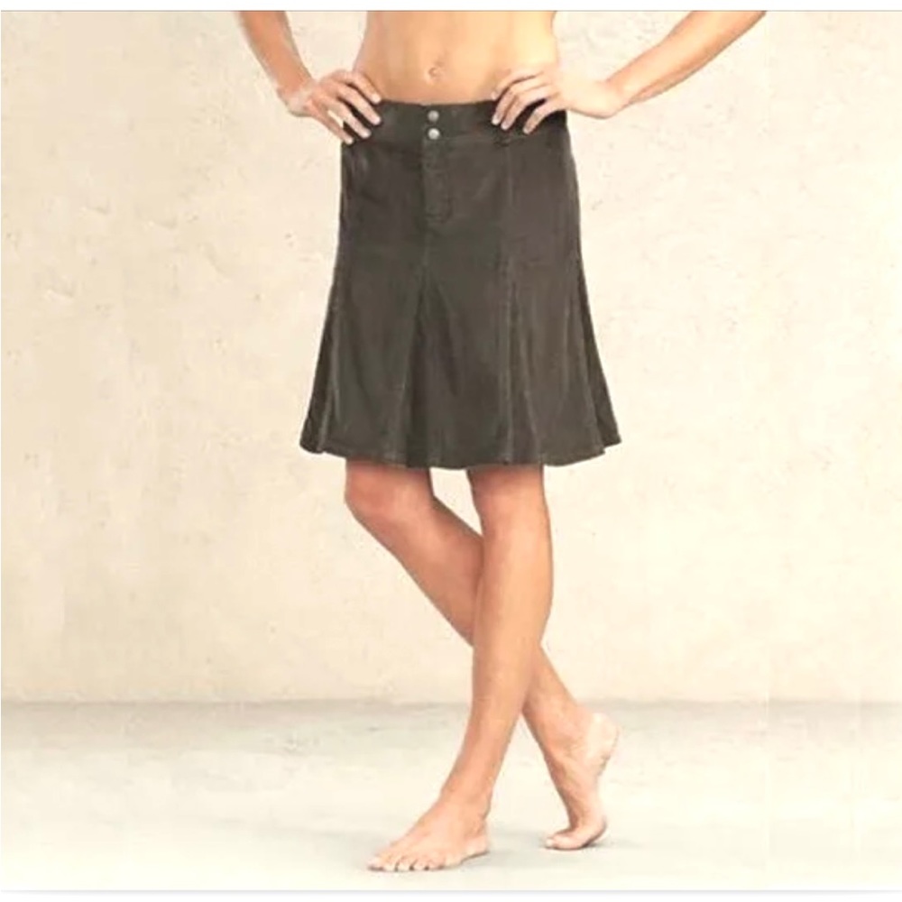 Athleta Whenever Corduroy Skirt Sz 10P